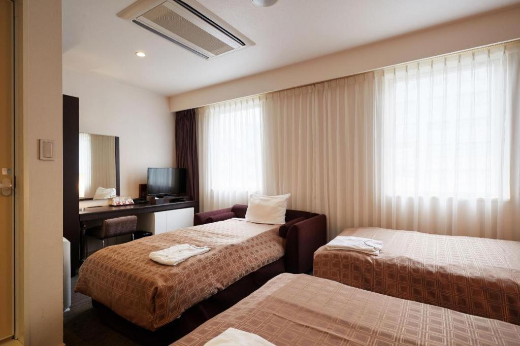 Hotel Yuquesta Asahibashi Naha Exterior foto